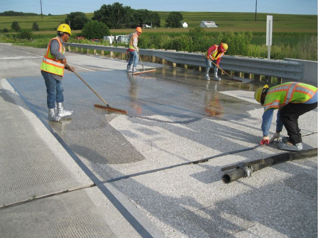 Synthesis on the Use of Accelerated Bridge Construction Approaches for Bridge Rehabilitation